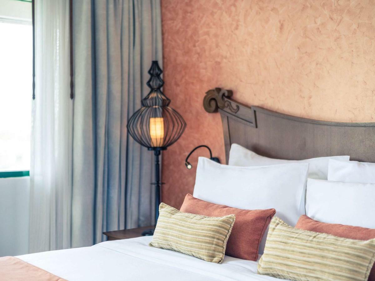 Mercure Yangon Kaba Aye Exterior photo
