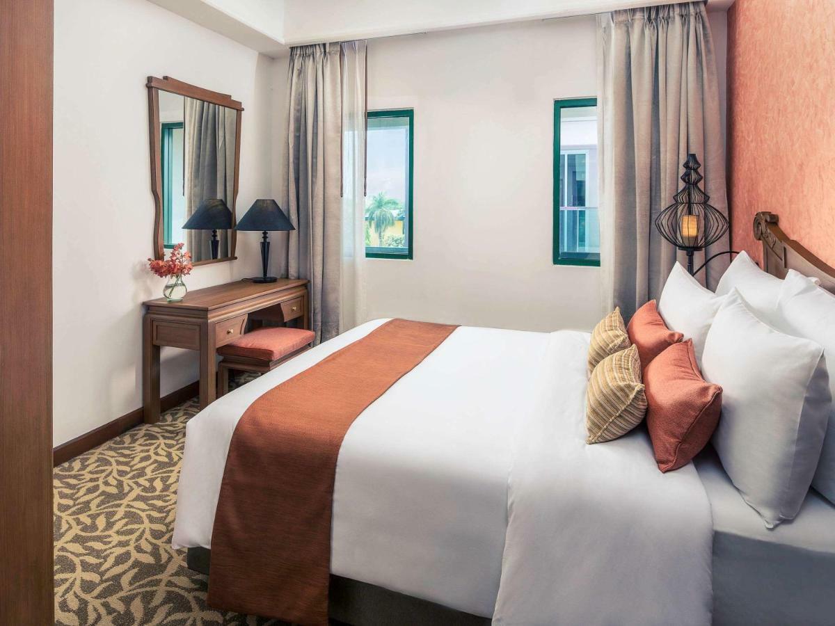 Mercure Yangon Kaba Aye Exterior photo