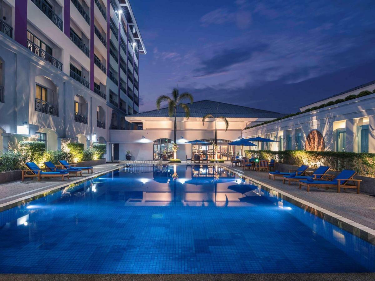 Mercure Yangon Kaba Aye Exterior photo