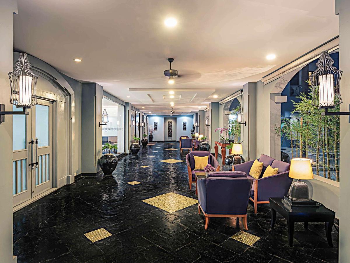 Mercure Yangon Kaba Aye Exterior photo